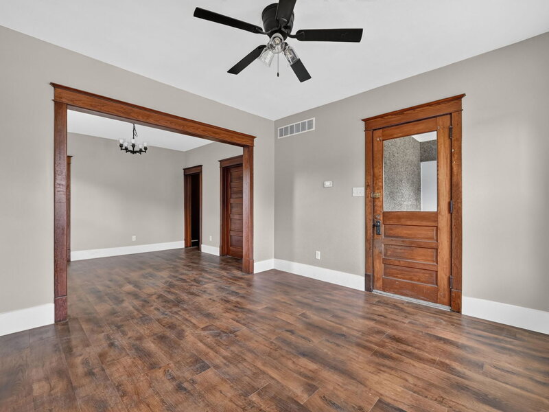 558 S 3rd Street Rochelle IL 61068