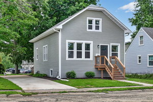Photo of 558 S 3rd Street Rochelle IL 61068