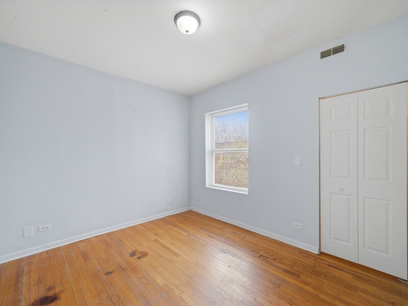 850 E 82nd Street Chicago IL 60619