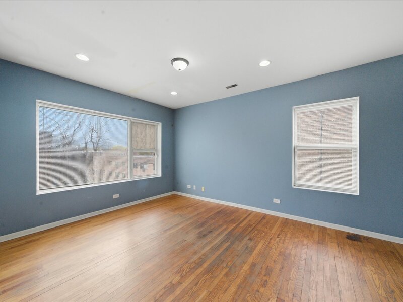 850 E 82nd Street Chicago IL 60619