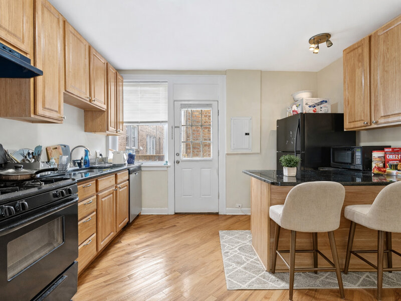 6457 N California Avenue Chicago IL 60645