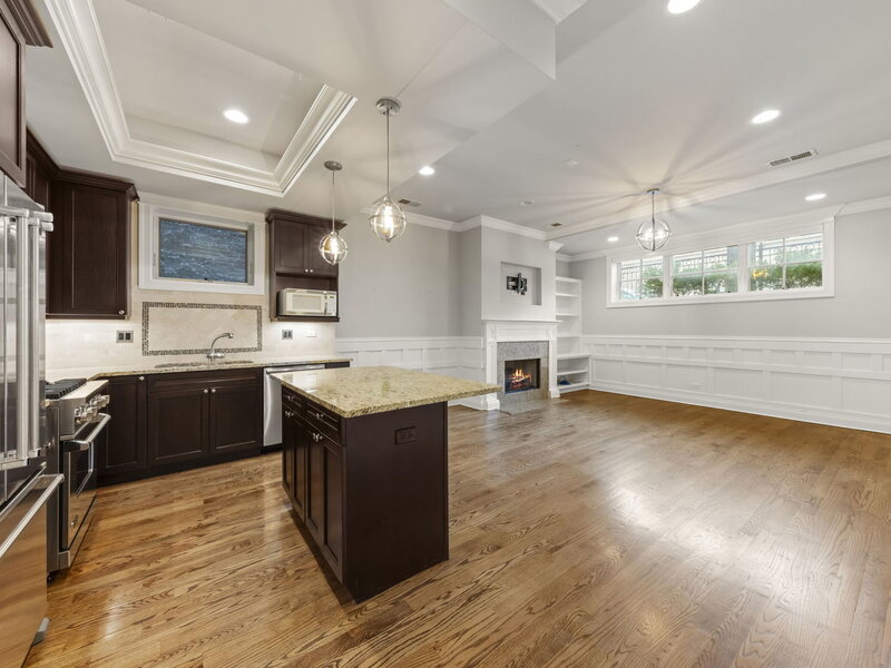 3763 N Wilton Avenue Chicago IL 60613