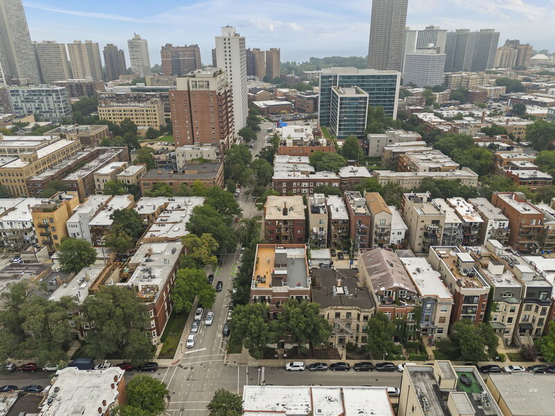 3763 N Wilton Avenue Chicago IL 60613
