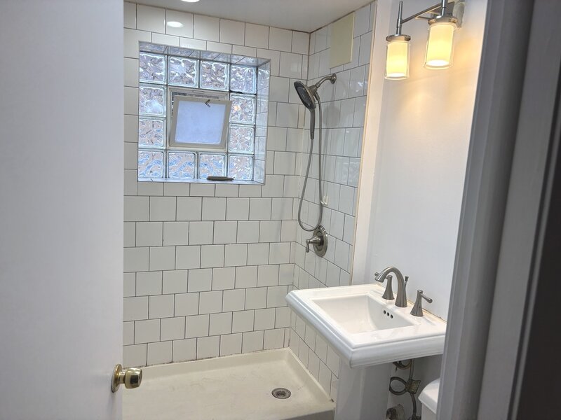 5700 W Montrose Avenue Chicago IL 60634