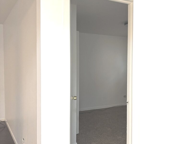 5700 W Montrose Avenue Chicago IL 60634