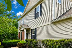 Photo of 160 Neutrenton Avenue Elgin IL 60120