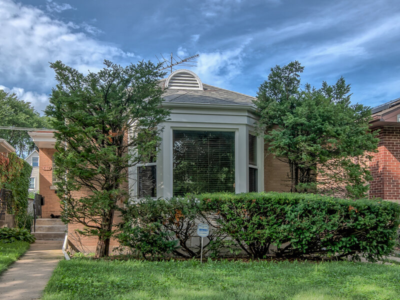 3110 W Jarvis Avenue Chicago IL 60645