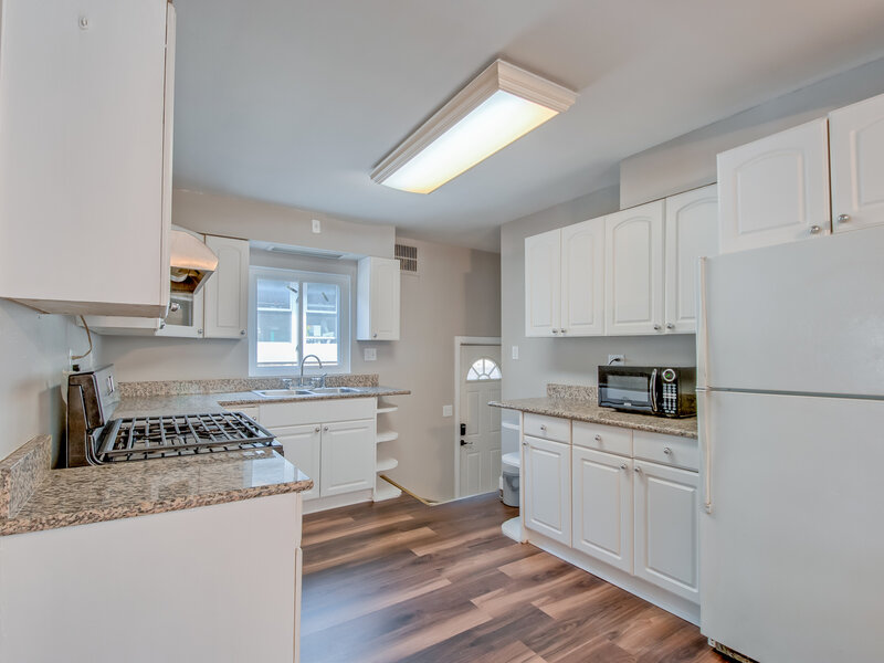 3110 W Jarvis Avenue Chicago IL 60645