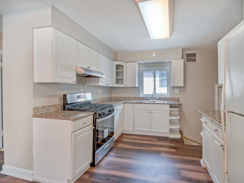 3110 W Jarvis Avenue Chicago IL 60645