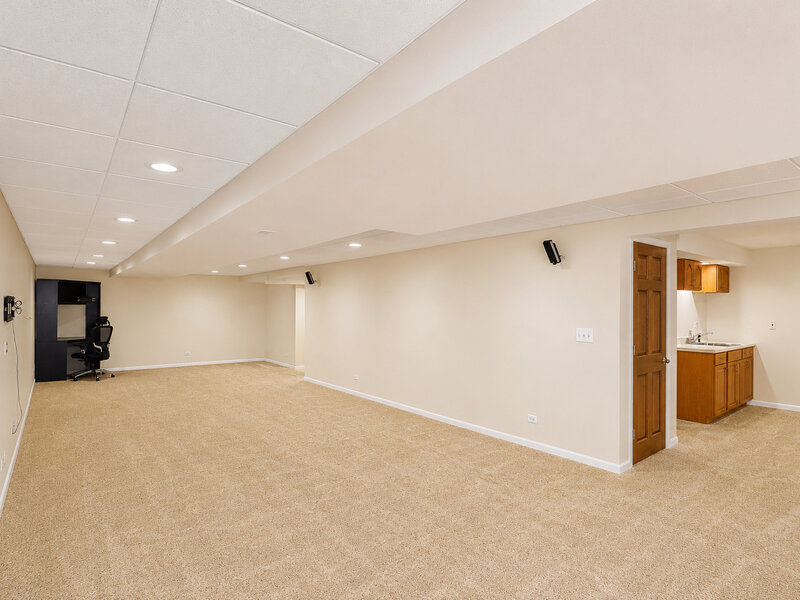 2 Parkview Drive Glen Ellyn IL 60137