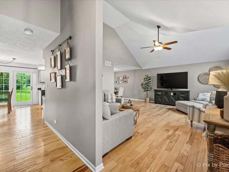 708 Ravinia Drive Shorewood IL 60404