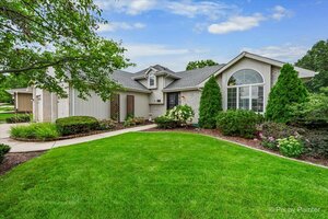 Photo of 708 Ravinia Drive Shorewood IL 60404
