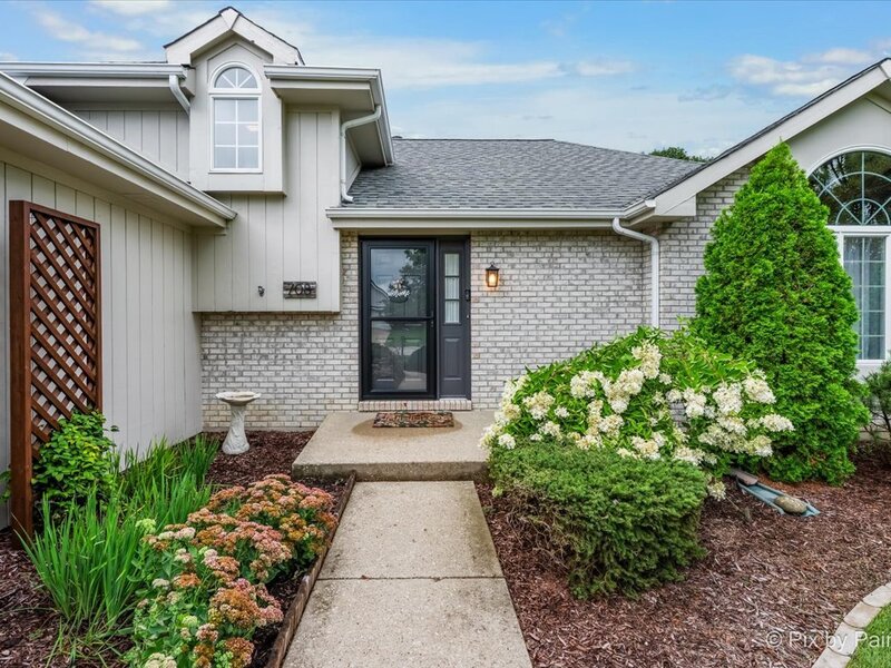 708 Ravinia Drive Shorewood IL 60404