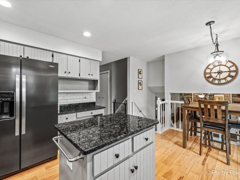 708 Ravinia Drive Shorewood IL 60404