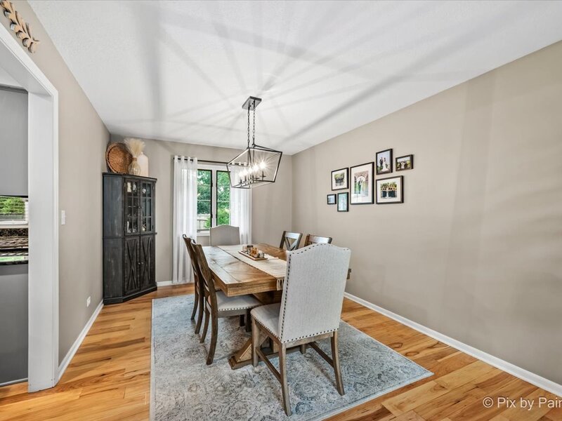 708 Ravinia Drive Shorewood IL 60404