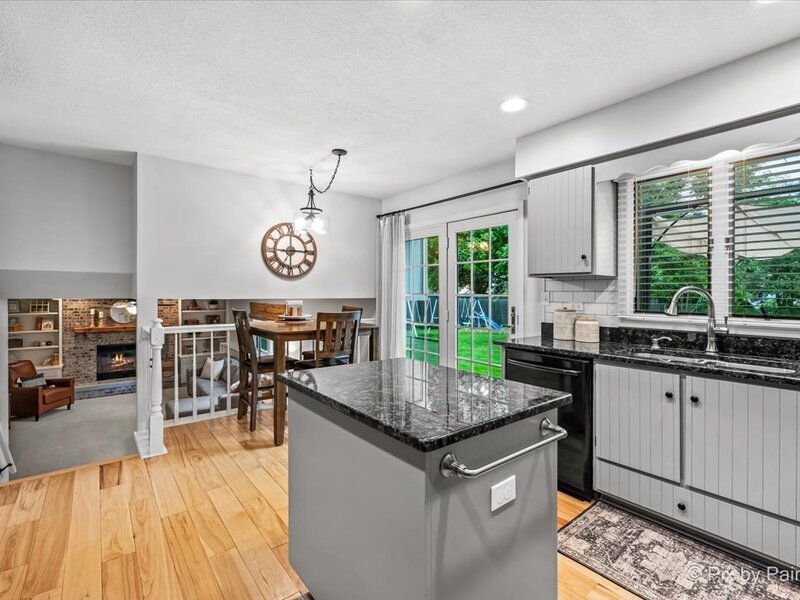 708 Ravinia Drive Shorewood IL 60404