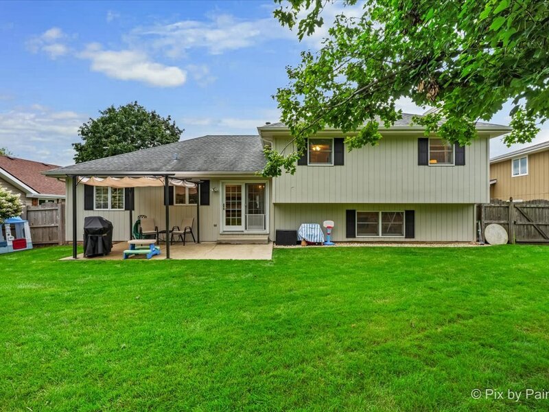 708 Ravinia Drive Shorewood IL 60404