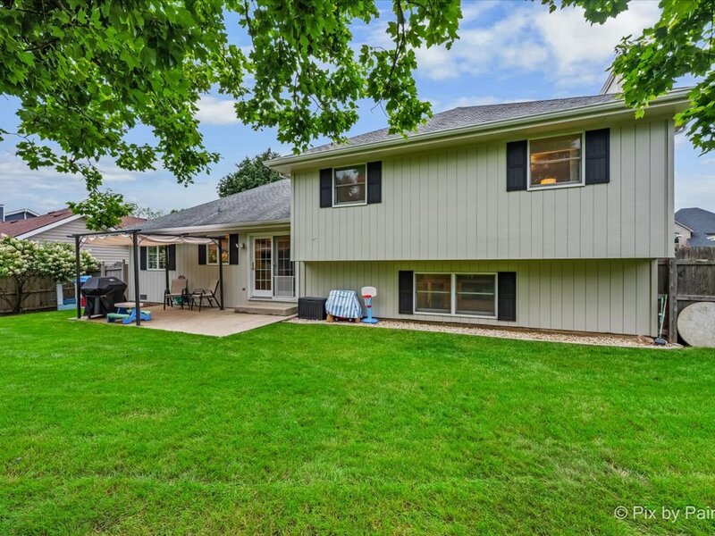 708 Ravinia Drive Shorewood IL 60404