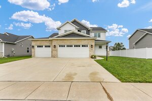 Photo of 2009 Max Run Drive Champaign IL 61822