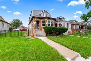 Photo of 1653 W 92nd Street Chicago IL 60620