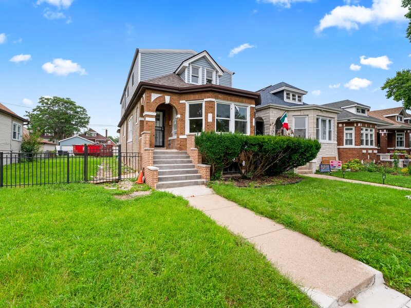 1653 W 92nd Street Chicago IL 60620