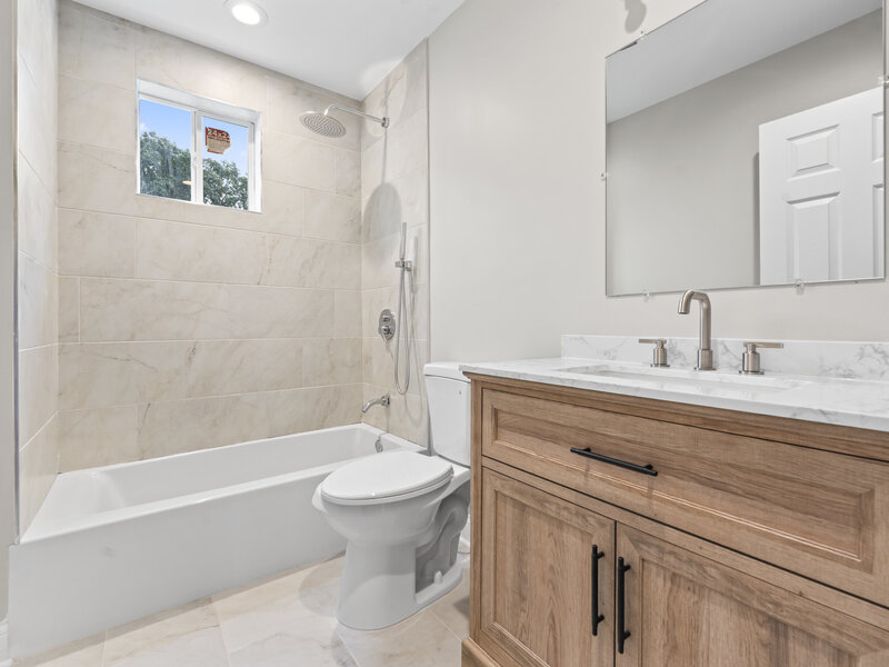 1653 W 92nd Street Chicago IL 60620