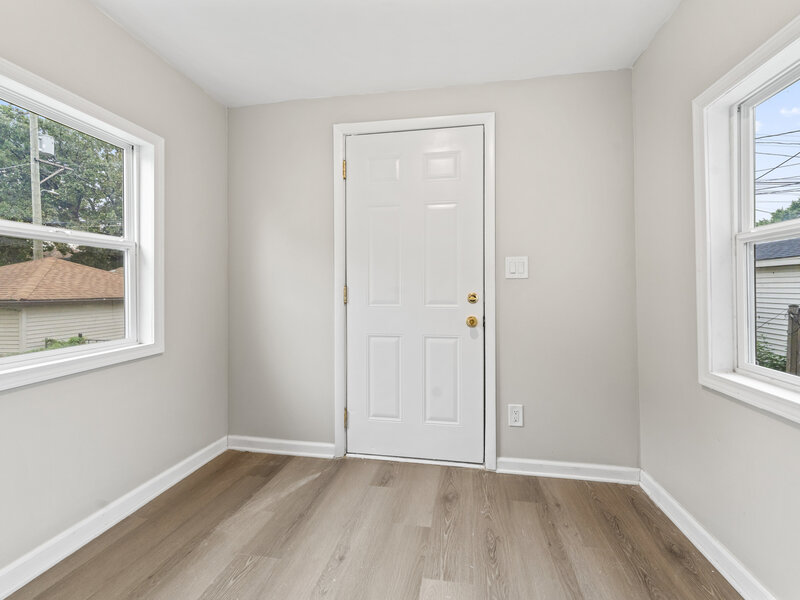 1653 W 92nd Street Chicago IL 60620