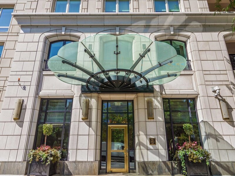 840 N Lake Shore Drive Chicago IL 60611