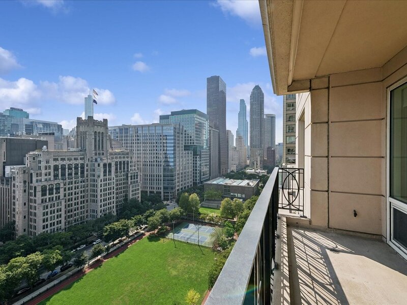 840 N Lake Shore Drive Chicago IL 60611