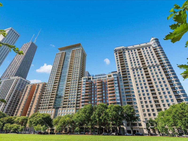 840 N Lake Shore Drive Chicago IL 60611