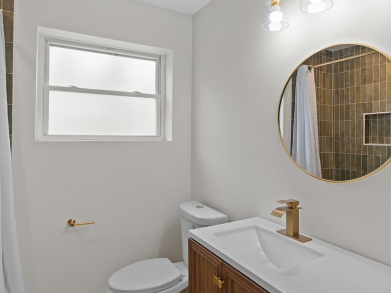 14408 S Hoxie Avenue Burnham IL 60633