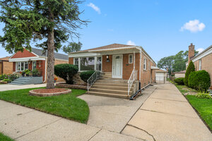 Photo of 14408 S Hoxie Avenue Burnham IL 60633