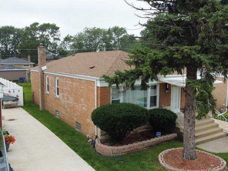 14408 S Hoxie Avenue Burnham IL 60633