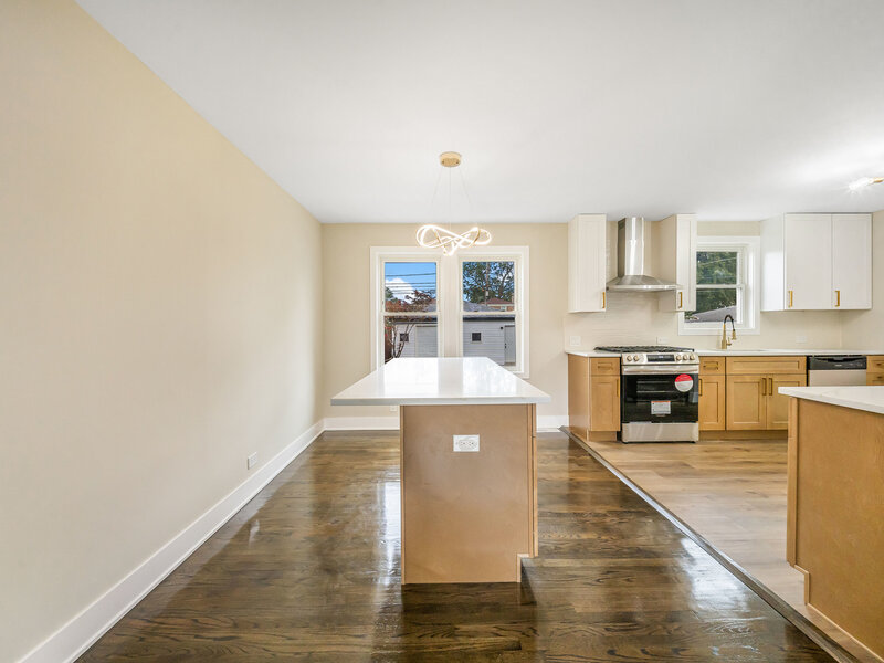 5229 S Avers Avenue Chicago IL 60632