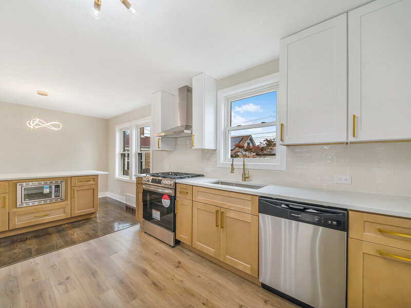 5229 S Avers Avenue Chicago IL 60632