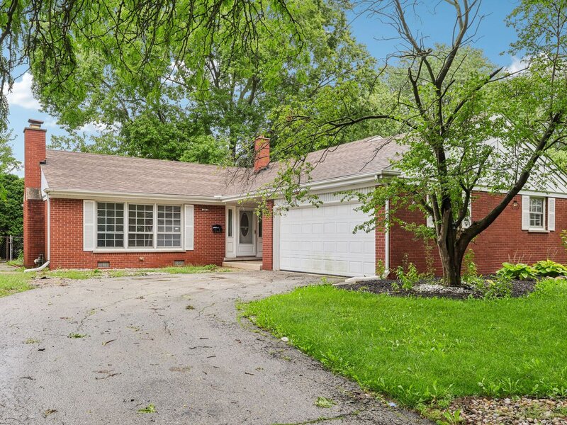 16919 School Street South Holland IL 60473