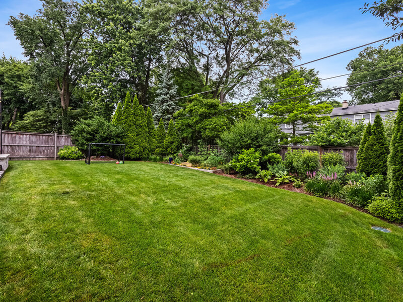 2536 Oak Avenue Northbrook IL 60062