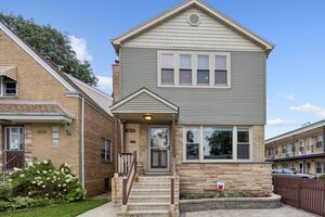 Photo of 6039 W Montrose Avenue Chicago IL 60634