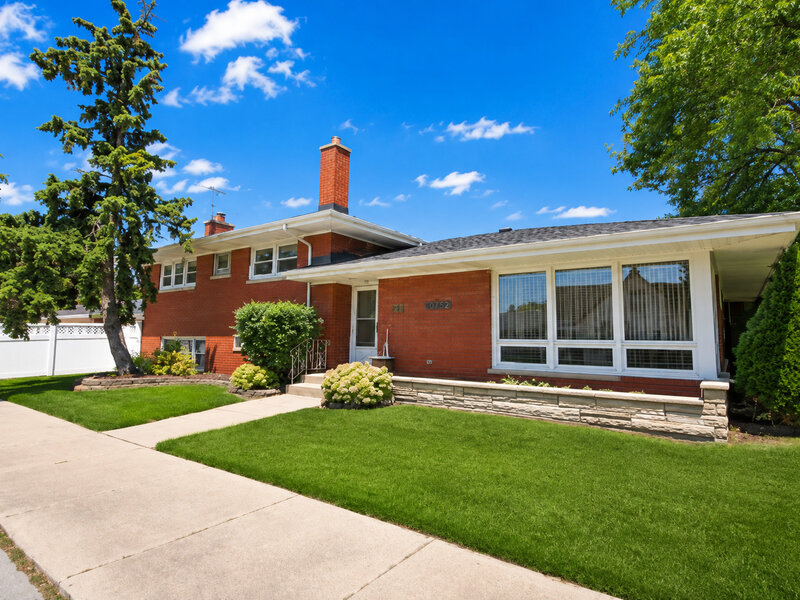10158 S Talman Avenue Chicago IL 60655