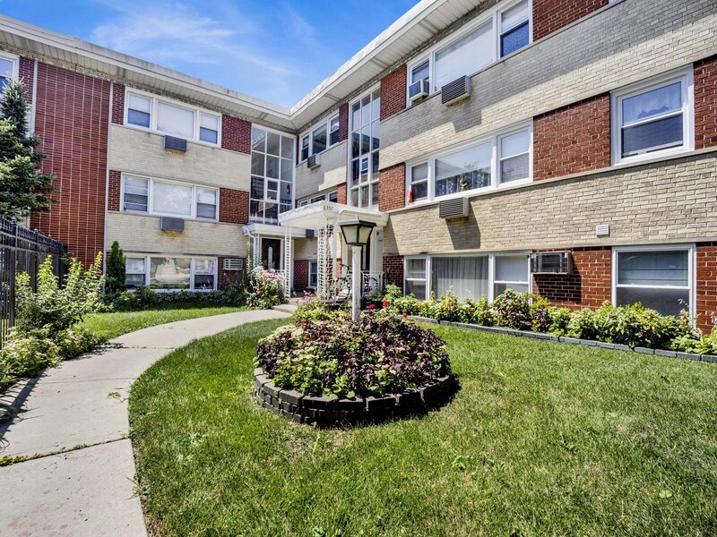 6357 W Addison Street Chicago IL 60634