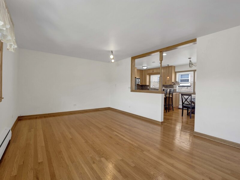 6357 W Addison Street Chicago IL 60634