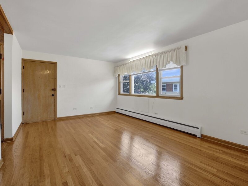 6357 W Addison Street Chicago IL 60634