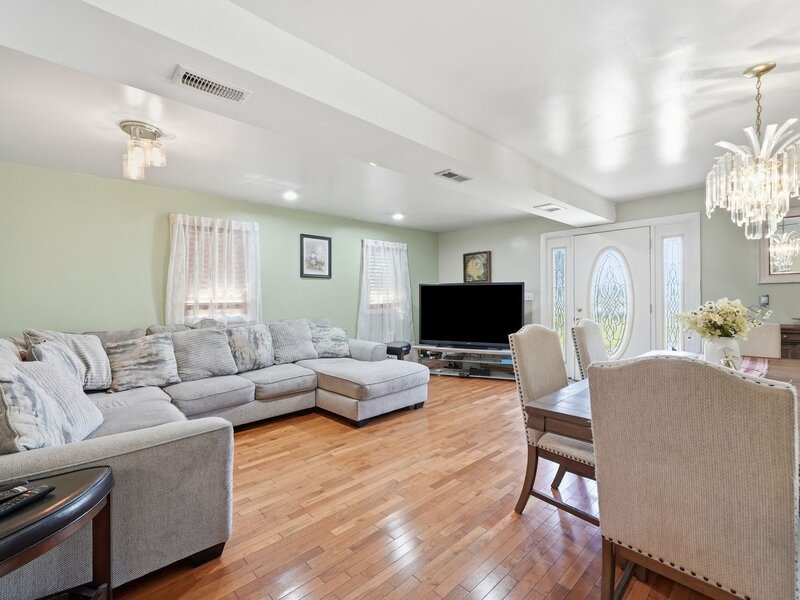 19709 W Schweitzer Road Joliet IL 60436