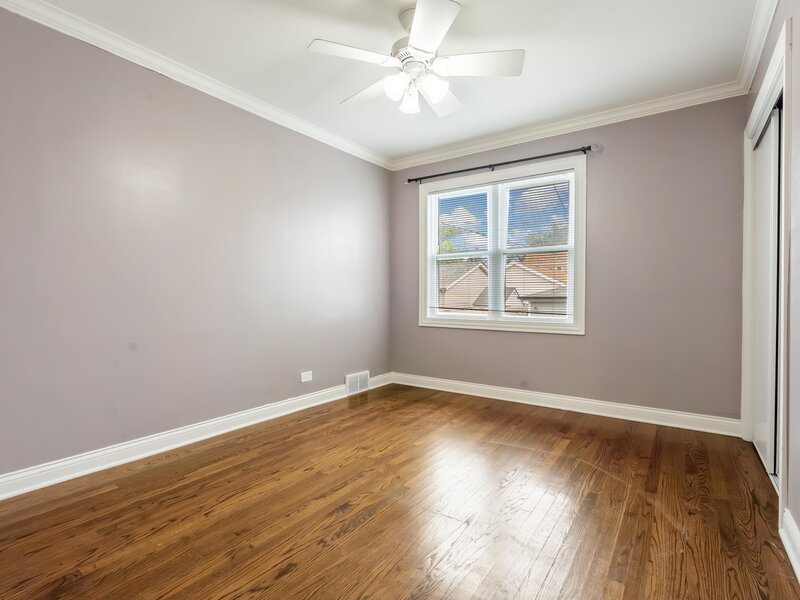 7620 W Gregory Street Chicago IL 60656
