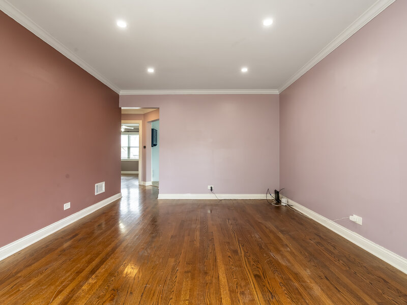 7620 W Gregory Street Chicago IL 60656