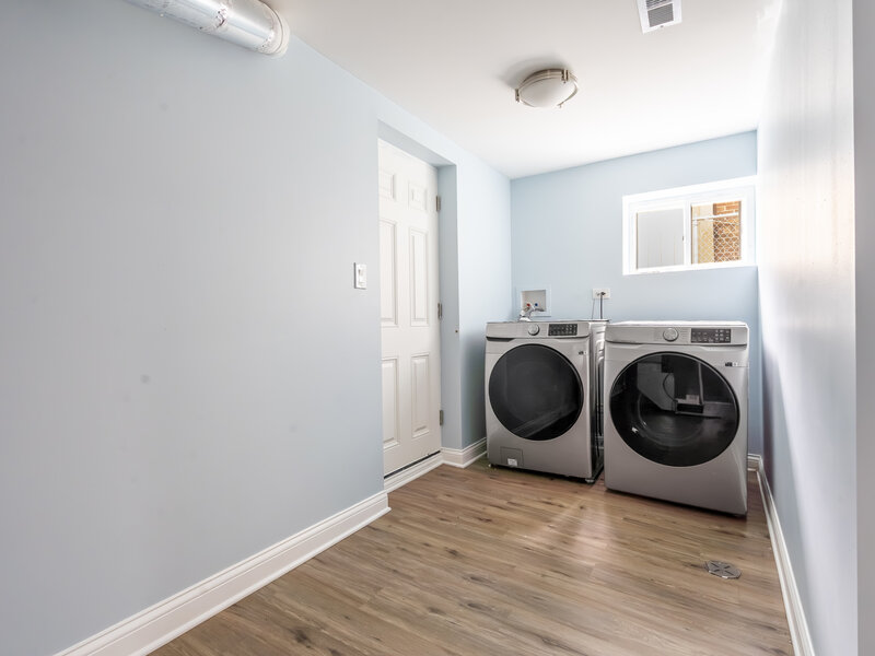 7620 W Gregory Street Chicago IL 60656