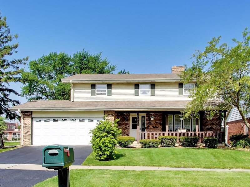 18026 State Line Avenue Lansing IL 60438