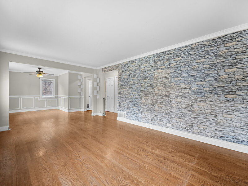 17730 Henry Street Lansing IL 60438