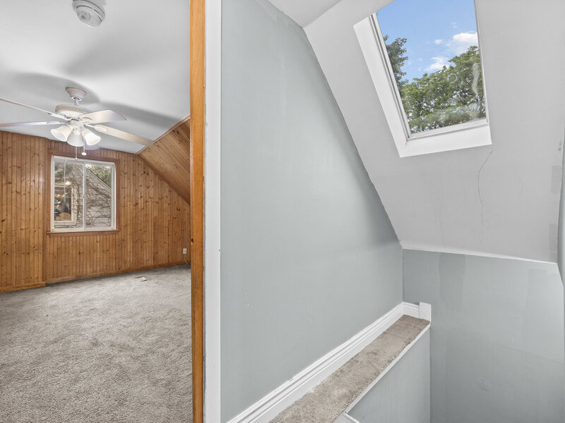 17730 Henry Street Lansing IL 60438