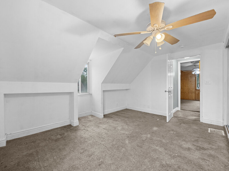 17730 Henry Street Lansing IL 60438